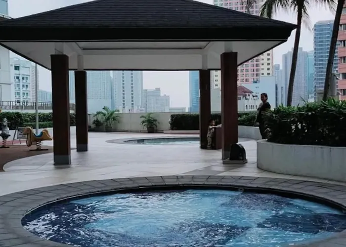 The Catalina At The Beacon Makati 3*
